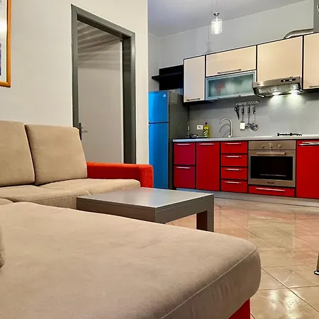 Daire Pleasure Golem (Tirana)